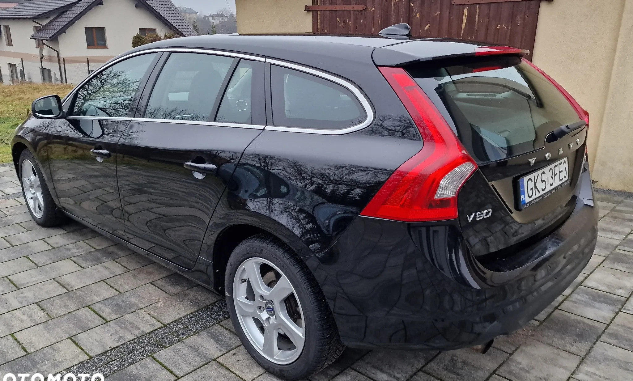 Volvo V60 cena 29900 przebieg: 295000, rok produkcji 2012 z Kościerzyna małe 11